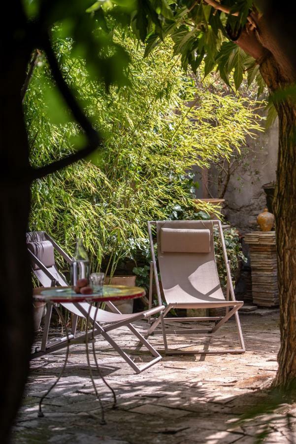 אביניון Maison Xixe Et Jardin En Intramuros מראה חיצוני תמונה